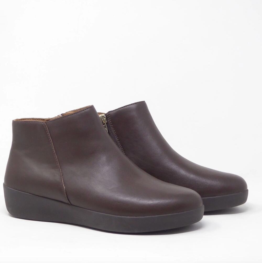 New FitFlop Sumi Womens Size 6 Brown Leather Ankle Boots Wedge Zip Comfort